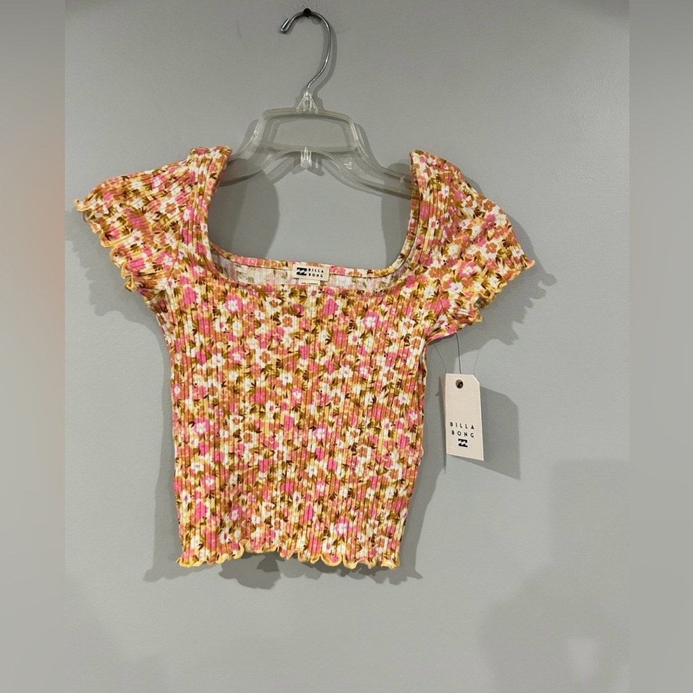NWT Billabong crop top size small